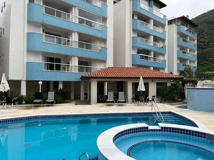 Apartamento 23A para 6 pessoas com Piscina e Churrasqueira no Cond Torremolinos Beach a 80m para Pé na areia na Praia da Enseada Ubatuba-1